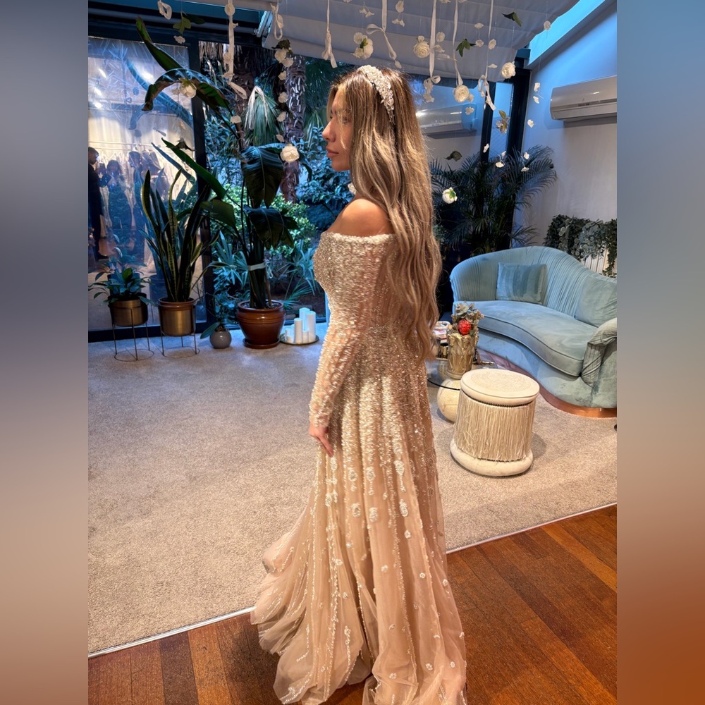 Elegant Off-Shoulder Cream Dress